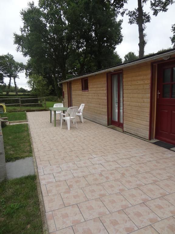 Villa Les Ecuries Du Prechard La Chapelle-Chaussée Zimmer foto